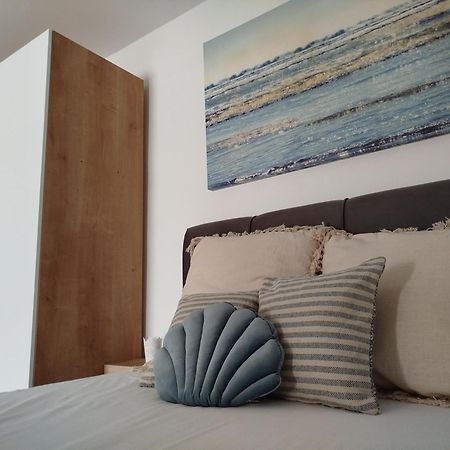 Apartman Iva Novalja Bagian luar foto