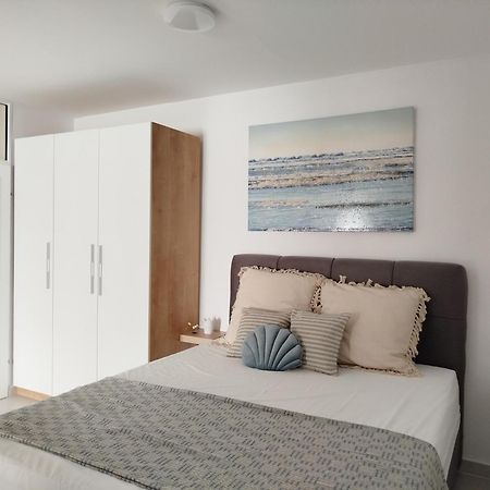 Apartman Iva Novalja Bagian luar foto